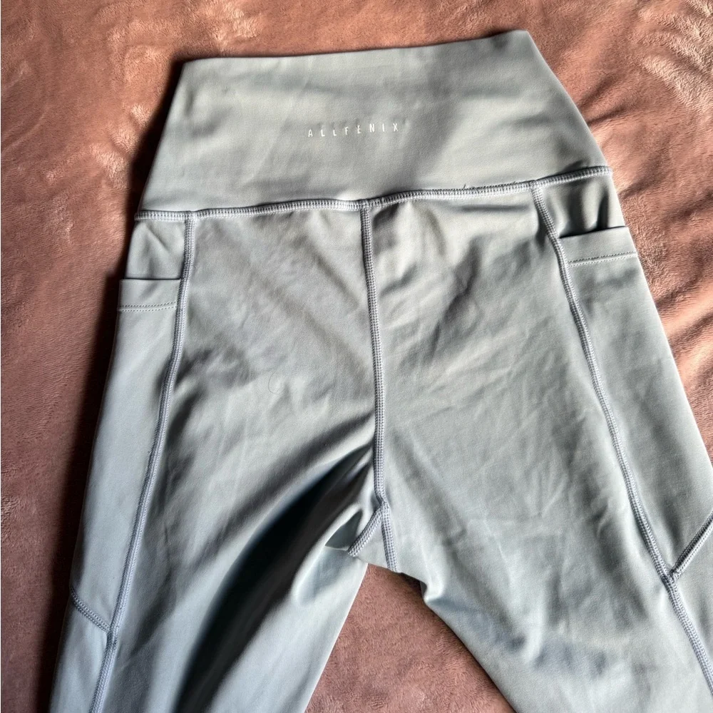 Light Blue Allfenix Sports Bra and Legging Set